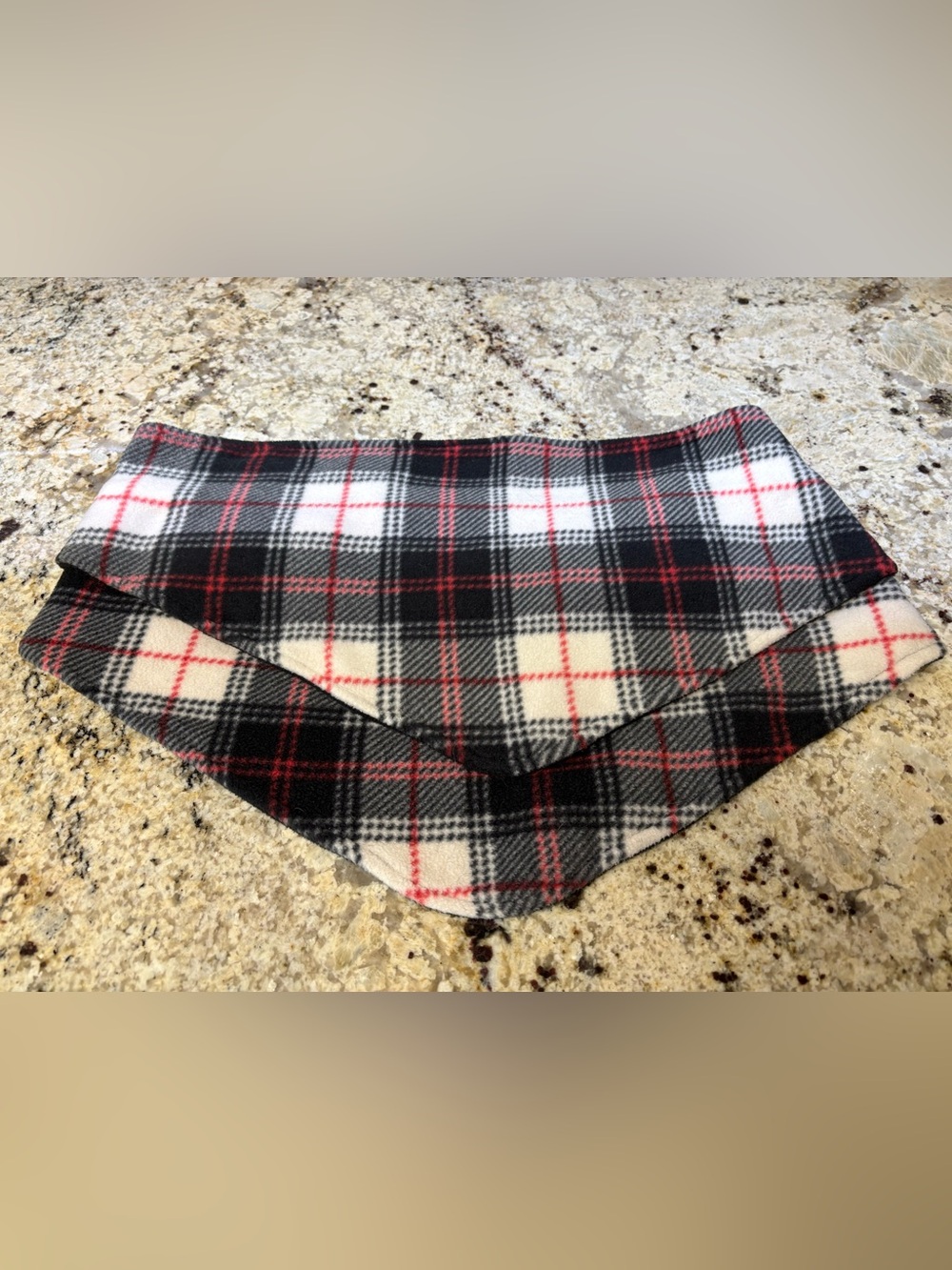 Cuddl Duds Pet Bandannas - Set of 2 Fleece Wear with Stretch